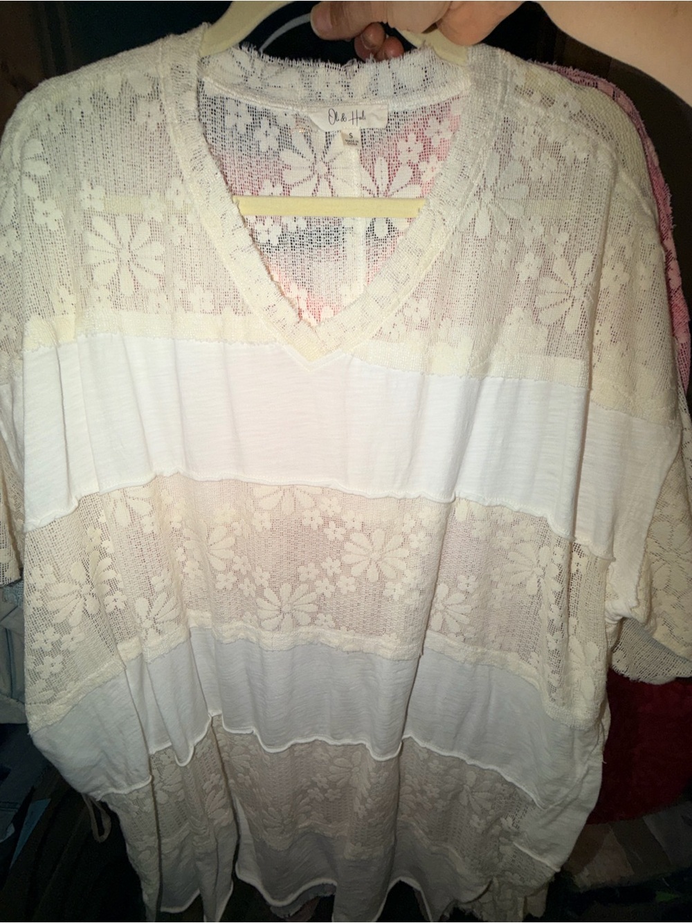 White Floral Lace Panel Boho Tunic top by Oli & Hali NWOT